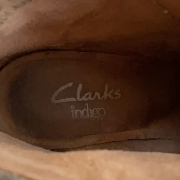 Clark’s boot 7.5 - Picture 6 of 7